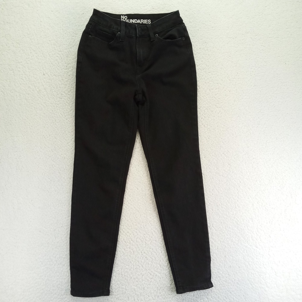 No Boundaries Black Skinny Jeans High Rise Stretch Denim Size 0 Slim Fit Pants